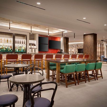 Hilton Garden Inn ヘイマーケット  エクステリア 写真
