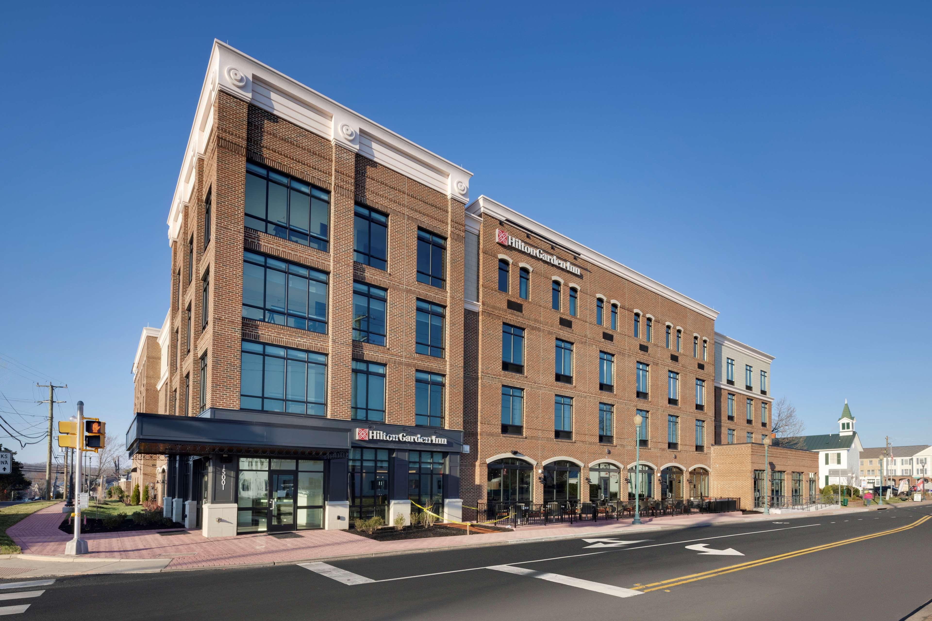 Hilton Garden Inn ヘイマーケット  エクステリア 写真